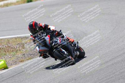 media/Apr-23-2023-TrackXperience (Sun) [[90816c9ee1]]/Level 2/session 4 turn 4/